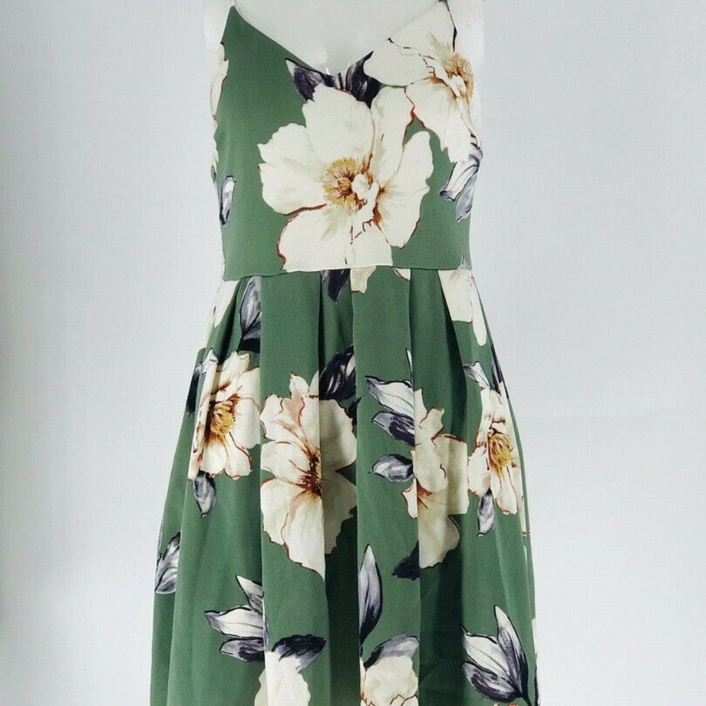 Soprano Dress Fit Flare Tropical Hawaiian Summer